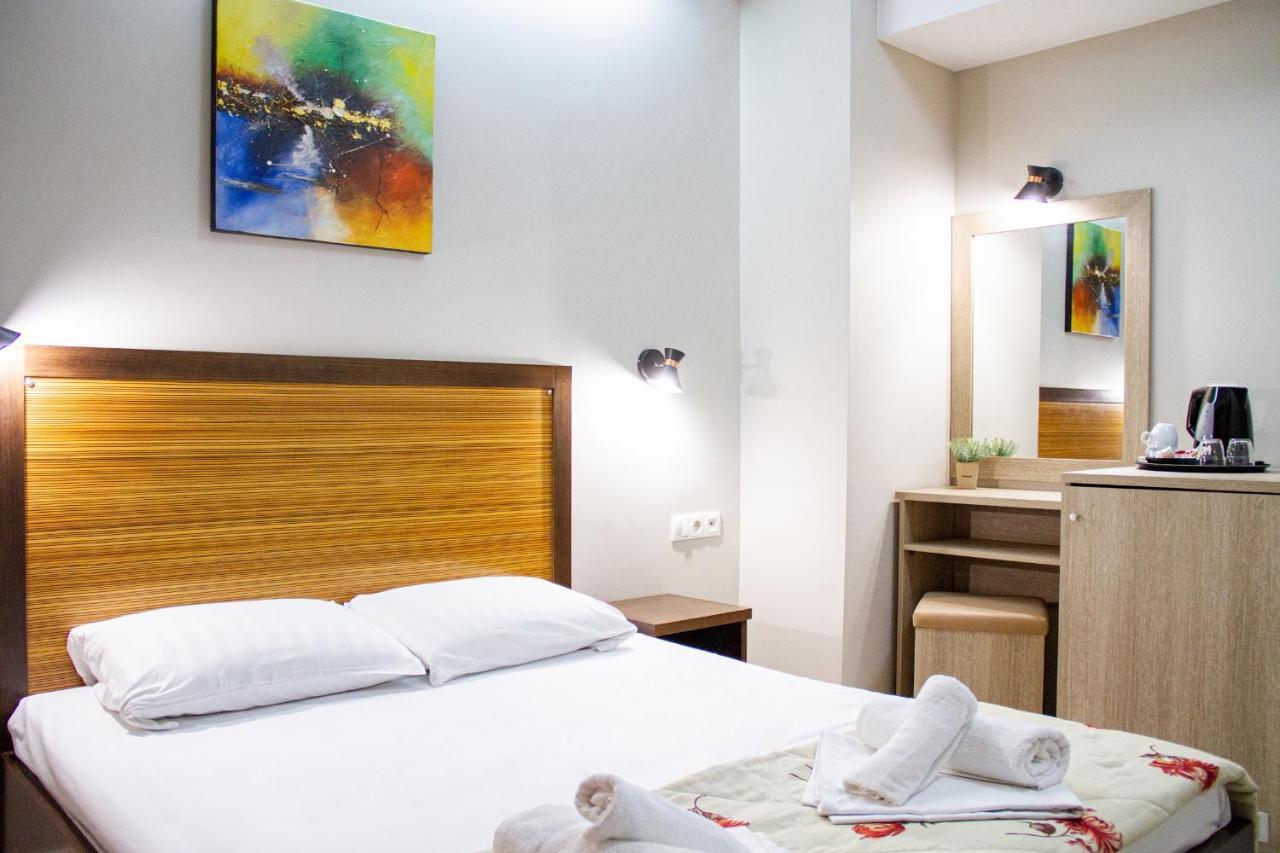 Hotel Rodon Paralia Katerinis Ngoại thất bức ảnh