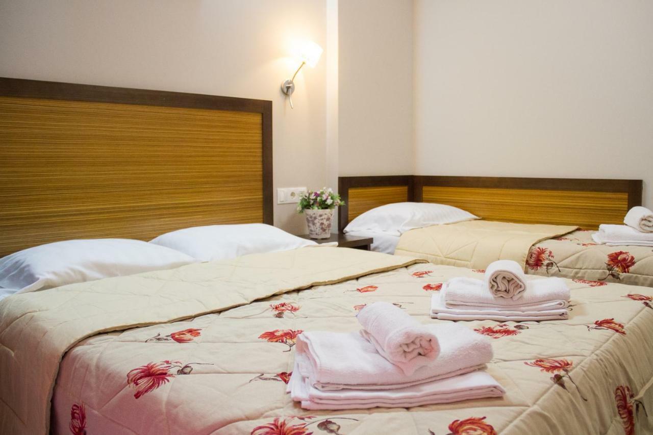 Hotel Rodon Paralia Katerinis Ngoại thất bức ảnh